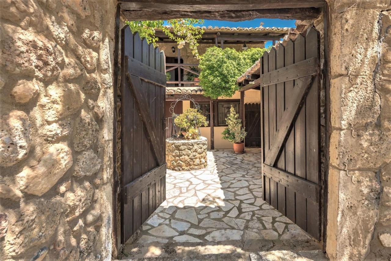 Ampelos Estate Akrata Exterior foto